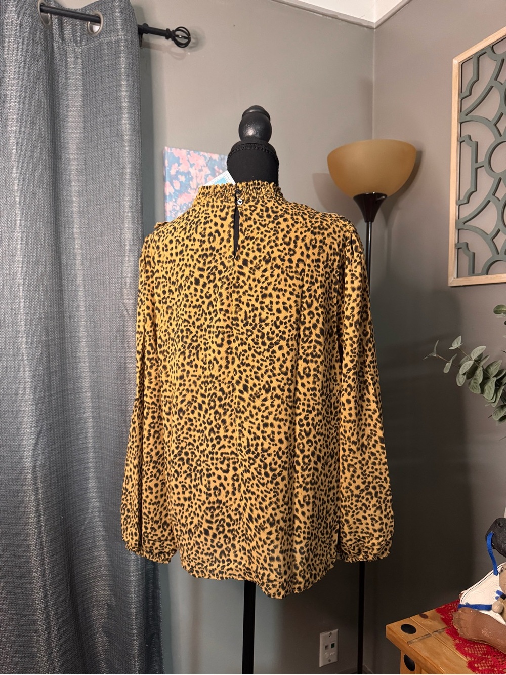 Hayden Leopard Print Ruffle-Neck Blouse - Picture 3 of 5